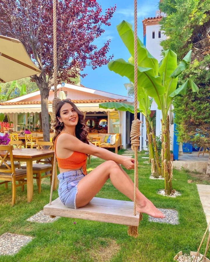 Banana Alacati Food & Stay - Adults Only Экстерьер фото