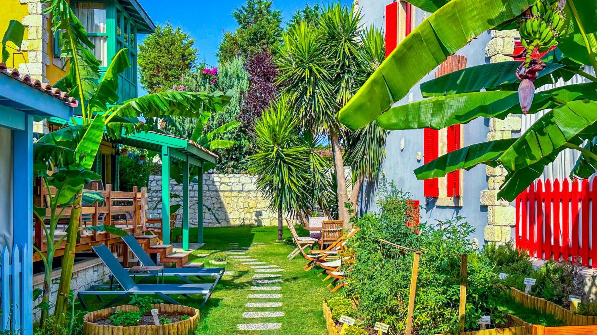 Banana Alacati Food & Stay - Adults Only Экстерьер фото