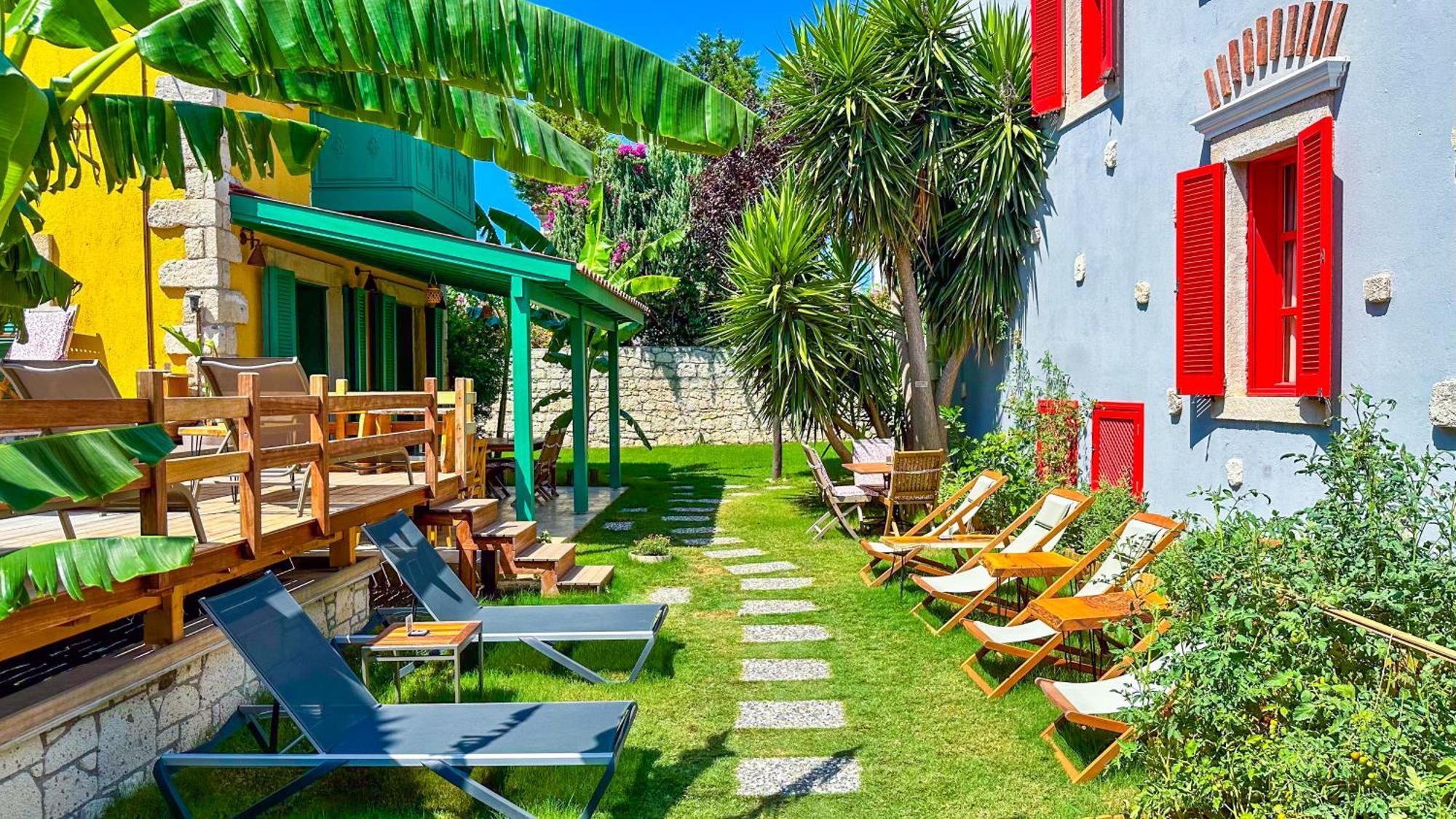Banana Alacati Food & Stay - Adults Only Экстерьер фото