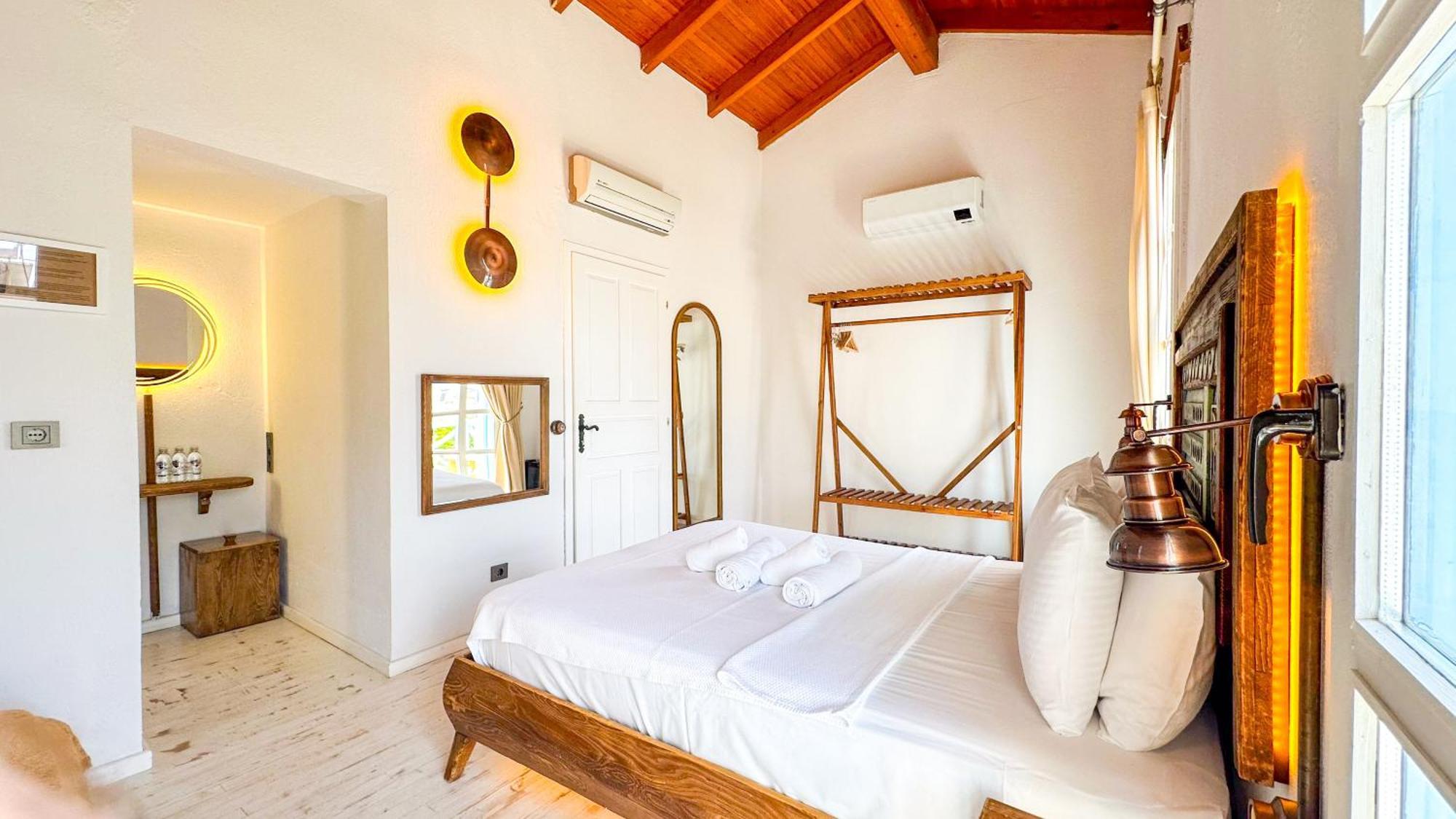 Banana Alacati Food & Stay - Adults Only Экстерьер фото