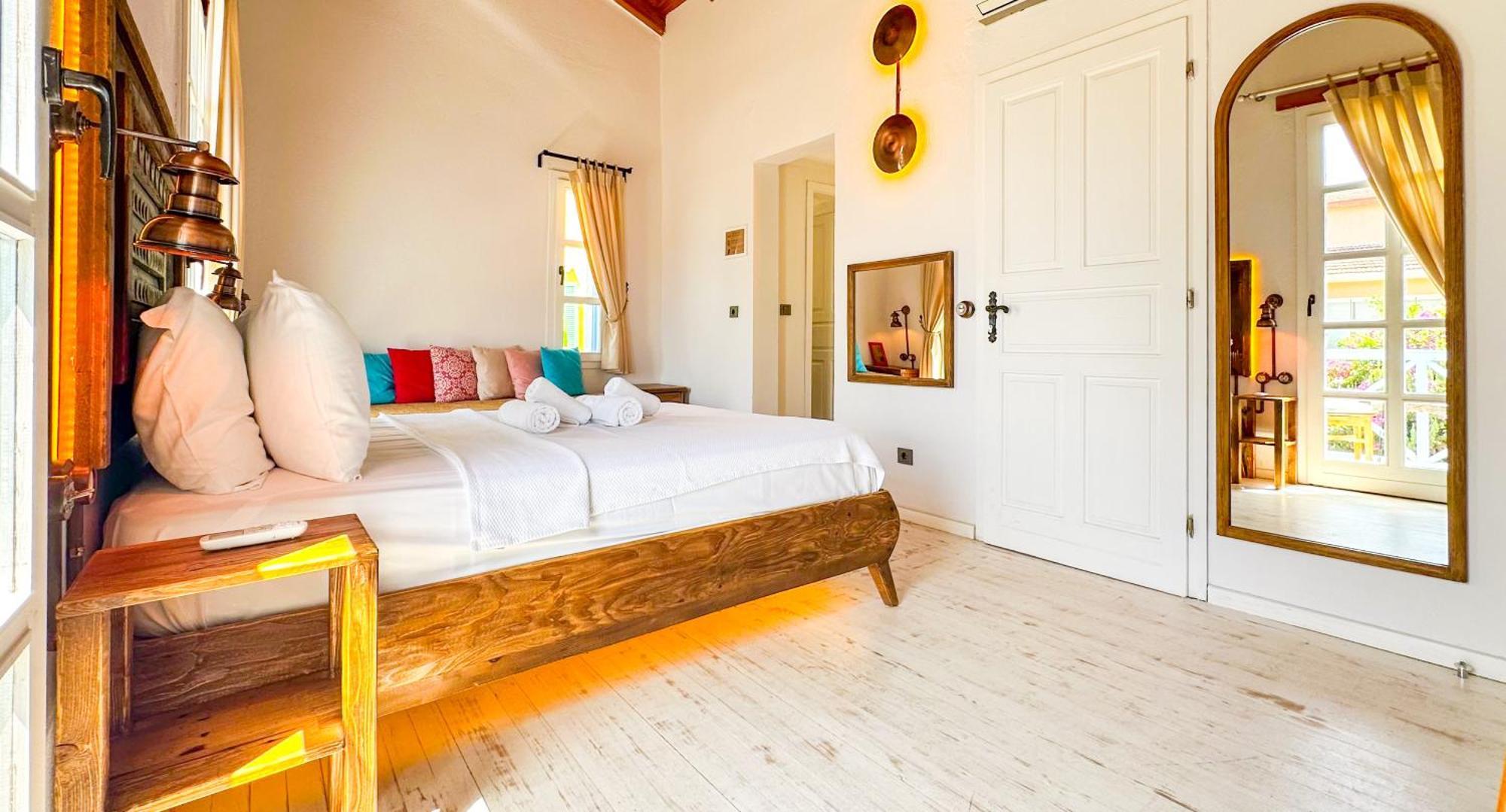 Banana Alacati Food & Stay - Adults Only Экстерьер фото