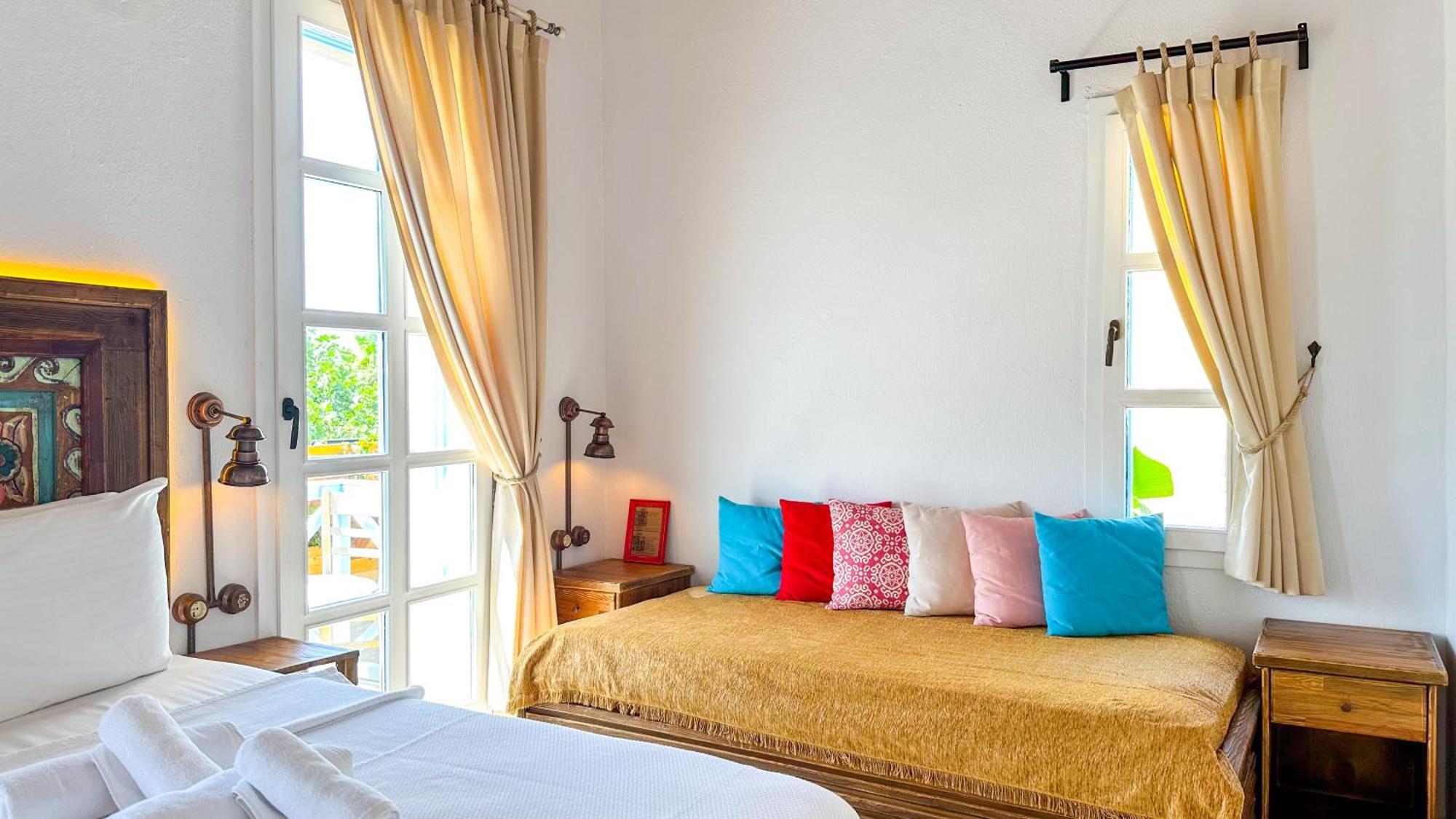 Banana Alacati Food & Stay - Adults Only Экстерьер фото